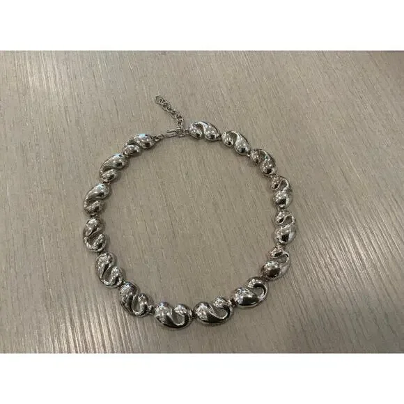 Monet Silver Necklace - Picture 4 of 6